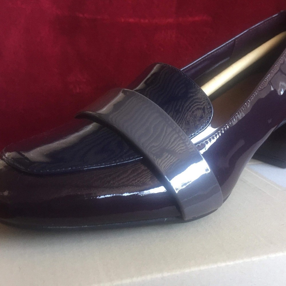 Size 6.5 Clark's Pump